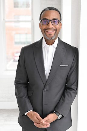 Antoine Matthews, Sales and Leasing Agent